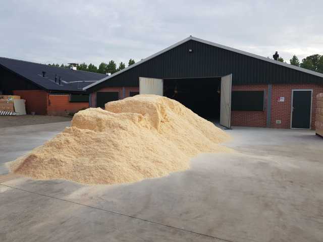 Houtkrullen los gestort
