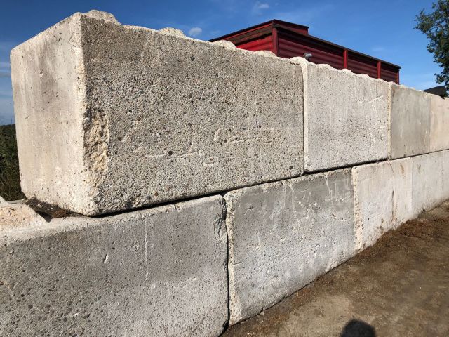 Betonblokken 160x80x80 Gebruikt