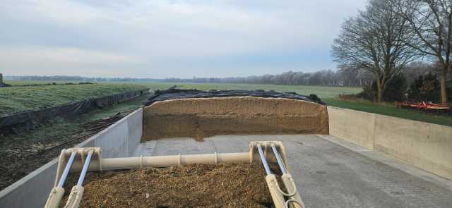 Ingekuilde snijmais oogst 2025 1019VEM 395 zetmeel