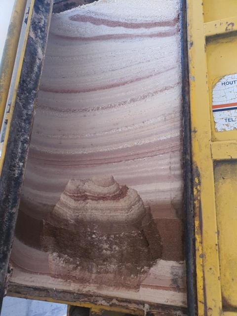 Gemengd 2e soort zaagsel losgestort